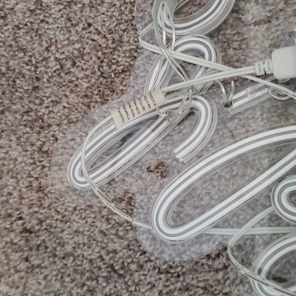 Sign - Picture 4 of 5